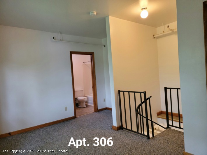 The Perry Apartments: 1 Br Townhouse